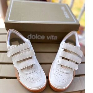 Dolce Vita Zeon White Tan Sneakers Size 7.5 Womens Leather Casual Shoes NWB
